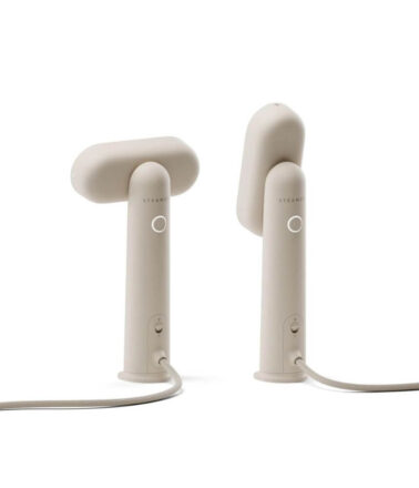 Steamery Pilo 2 Fabric Shaver in Charcoal