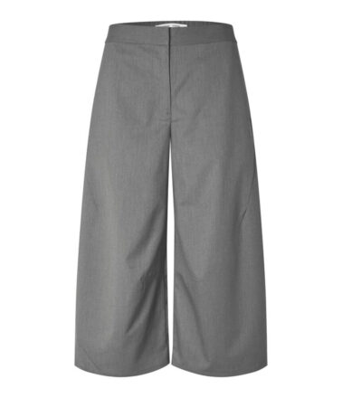 Samsoe Samsoe Saroko Shorts in Gun Metal