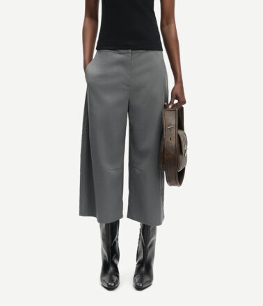 Samsoe Samsoe Saroko Shorts in Gun Metal