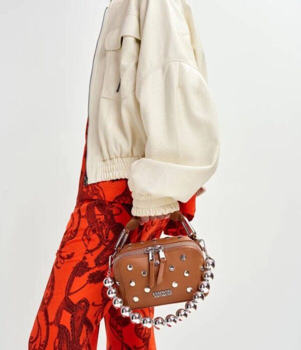 Essentiel Antwerp Jadine Big Balls Chain Charm in Silver Lining