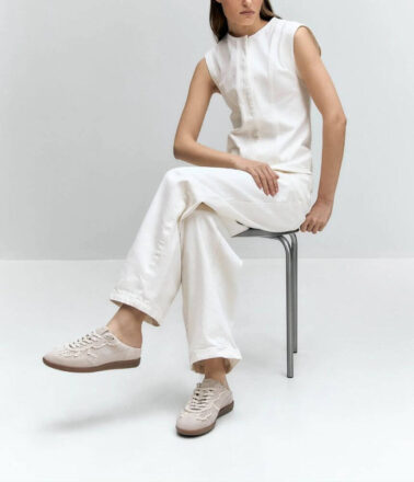 Alohas Alba Black Leather Sandals