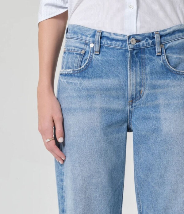 Citizens of Humanity Lindz Easy Straight Leg Jean in Cupid