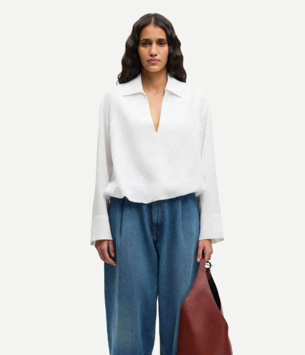 Citizens of Humanity Lindz Easy Straight Leg Jean in Cupid