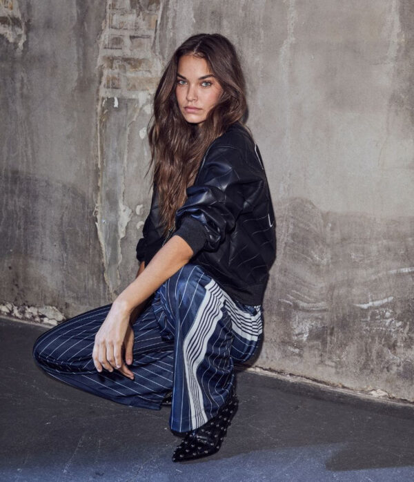 Haute L’Amitié Pin Stripe Zip Sweatshirt in Navy