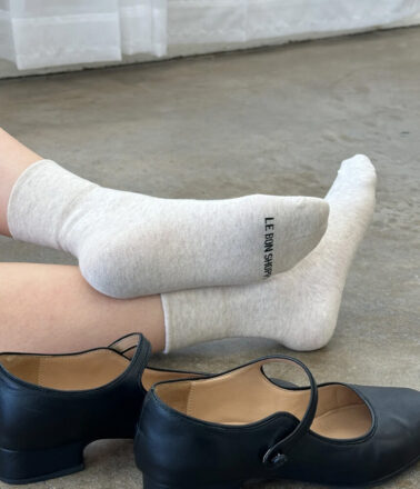 Le Bon Shoppe Sneaker Socks in Oatmeal
