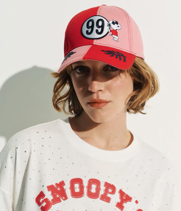 Essentiel Antwerp Janprix Snoopy Cap in Violette