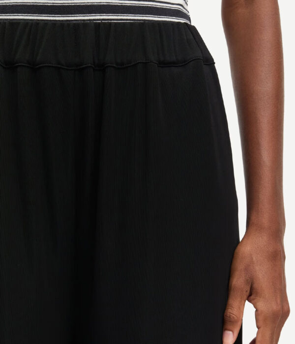 Samsoe Samsoe Saumi Trousers in Black
