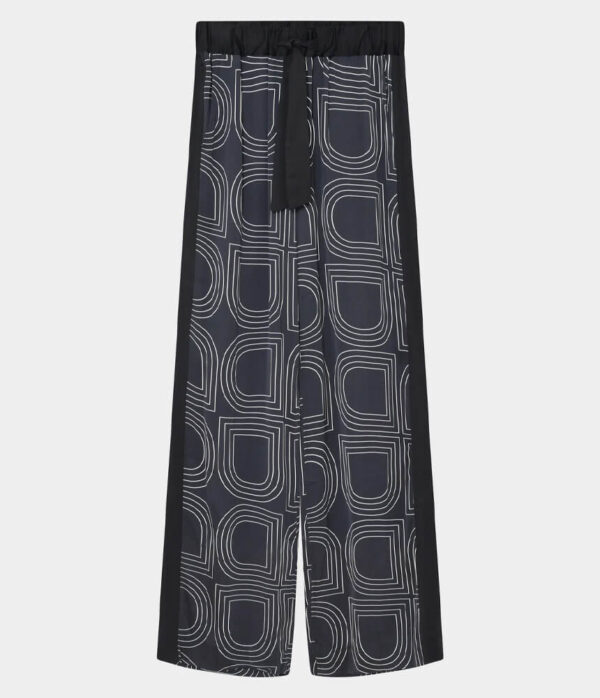 Day Birger Posey Fluid Viscose Pant in Black