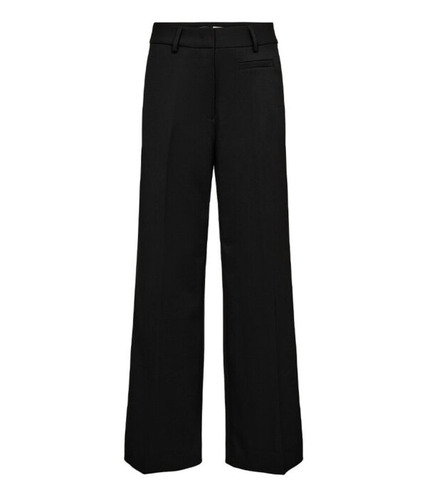 Haute L’Amitie Premiere Plain Pant in Black