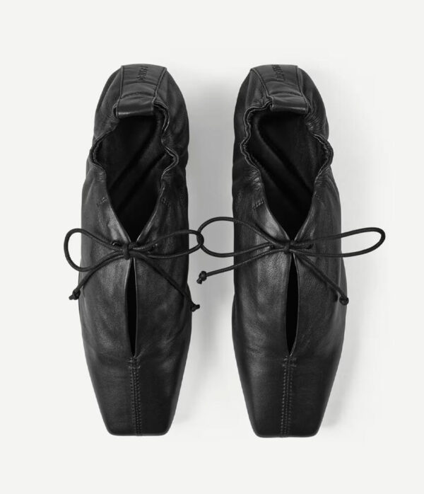 Samsoe Samsoe Salilli Laced Ballerina Flat in Black Leather