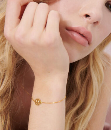 Rachel Jackson Mini Happy Face Bracelet in Gold
