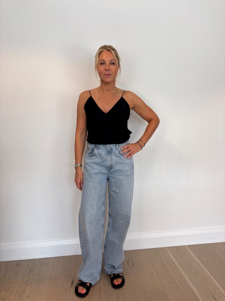 Agolde Low Curve Mid Rise Wide Leg Jean