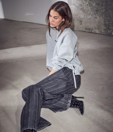 Haute L’Amitie New Studio Tie Sweatshirt in Grey