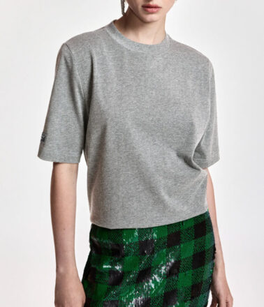 Essentiel Antwerp Kort Tee Shirt with Logo Label in Charcoal Grey