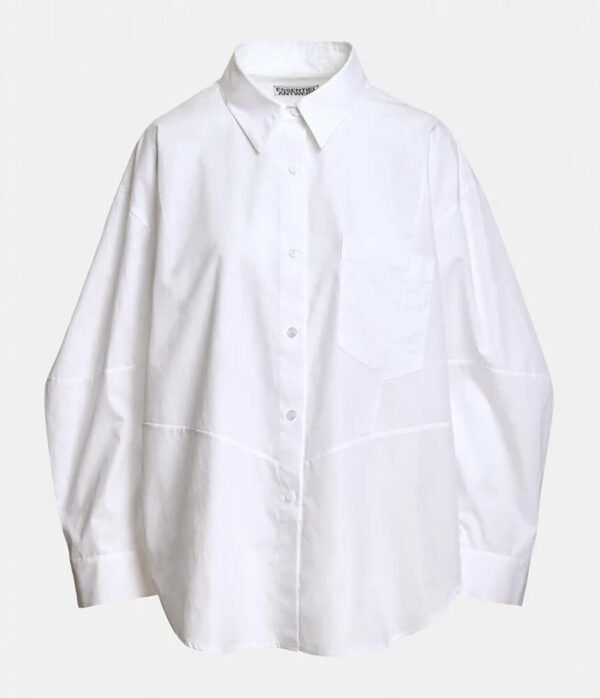 Essentiel Antwerp Kreative Oversized Shirt in White