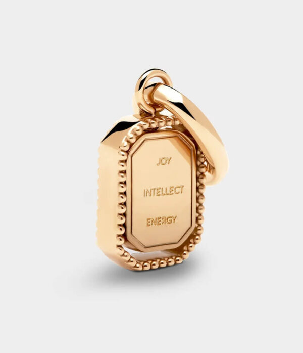 Coluri Talisman Charm in Gold Yellow