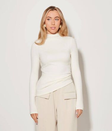 Odd Muse Long Sleeve Knitted Top in Cream