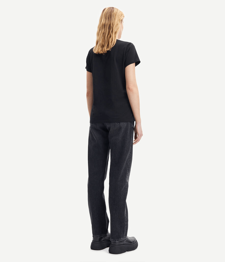 Samsoe Samsoe Solly V Neck Tee in Black